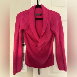 EUC pullover sweater